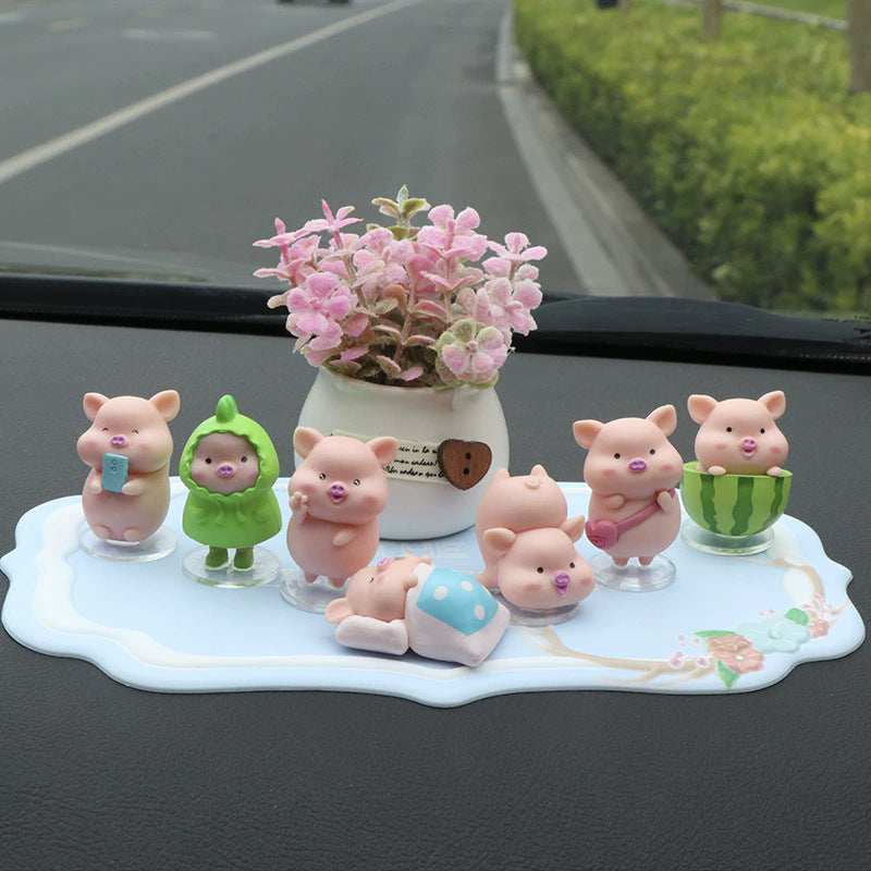 LR Decor Bazaar Pig Figurines Set Car Dashboard Decoration